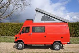 Pin By Gonzalo On Vanz Mercedes Van Mercedes Camper Old Mercedes