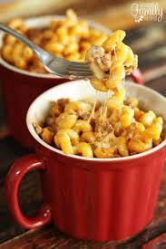 This 15 Minute Beefy Noodle Skillet Recipe Is Perfect For Those Busy Nights When You Need Dinner Quick Ground Beef And Noodle Recipes Food Ground Beef Recipes
