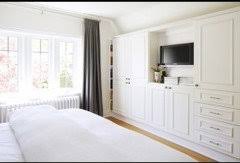 Remember when master bedroom closets use to be one door that you would open and you would choose your clothes and close the door? Master Suite Design Built In Wardrobe Vs Walk In Closet