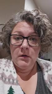 Laura Deckard's Instagram, Twitter & Facebook