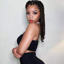 Actress and singer known for being part of r&b duo chloe x halle with her sister halle. Chloe Bailey Addresses Comments On Her Sexy Instagram Posts Popsugar Celebrity Uk