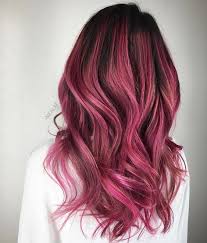 Castano violetto con meches rosse eeeee. Meches Rosa Su Capelli Castani L Idea Trendy Per Cambiare Look Ai Tuoi Capelli
