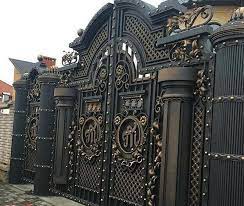 The design of the entrance gate makes an important contribution to the overall look of your home as it's the first thing that everyone sees, when they are either walking by on the street or visiting you. Wonderful Main Gate Design Ideas Engineering Discoveries Gate Design Iron Gate Design Main Gate Design