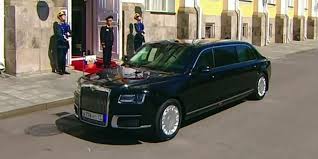 Лимузин для путина обошёлся налогоплательщикам в 2015 году в 3,6 млрд рублей, в 2016 году из бюджета было выделено ещё 3,7 млрд рублей. Kortezh Dlya Prezidenta 5 Faktov O Novom Limuzine Putina Autonews