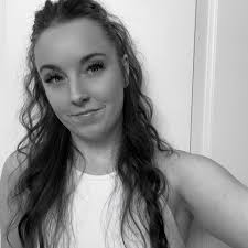 Nail salons with polygel or builder gel in the area?