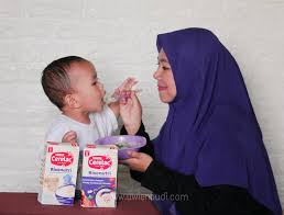 Assalamu'alaikum bubur bayi instan ini ternyata home made banget, adek gendis lahap maemnya bisa untuk rekomendasi kalian mengenalkan makanan baru untuk. Lebih Bagus Cerelac Risenutri Atau Promina Homemade Uwien Budi