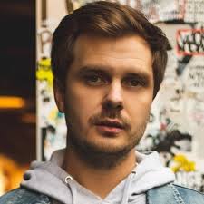 Tom butler is a 70 year old canadian actor. Tom Butler Facebook