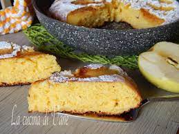 Per preparare la torta di mele in padella cominciate sbucciando le mele e privandole del torsolo. Pin Su In Padella