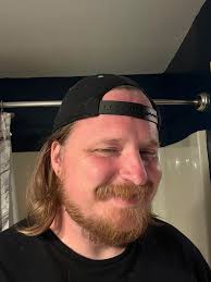 Hello everyone, this picture is the only one I managed to take in our  "English Tea lesson". Before I served all tea, almost all cookies were  gone.🙈 (Group of 14, 12 years