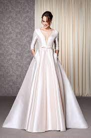 Vedi la nostra particolare selezione dei find new and preloved particolari items at up to 70% off retail prices. Pin Su Abiti Da Sposa Principessa Corti A Sirena E Tanti Altri