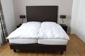 Das bett | die betten. Das Bett Unseres Doppelzimmer Delux Aufnahme Von Hotel Edelweiss Davos Tripadvisor