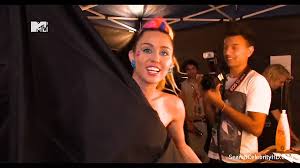 Miley Cyrus - 2015 MTV Video Music Awards