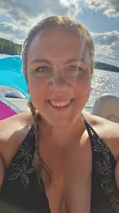 Kari (@kari.rosie) • Instagram photos and videos