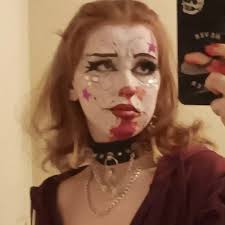 This McDonalds worker was caught drying the head of a mop under the Fries  warmer 😳