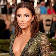 Actress eva longoria was born march 15, 1975, in corpus christi, texas. Reese Witherspoon And Eva Longoria Will Pair Up On The Golden Globes Red Carpet Vanity Fair