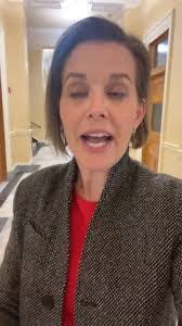 Aaron Ledoux's Instagram, Twitter & Facebook