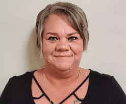 Tracy Paris's Instagram, Twitter & Facebook