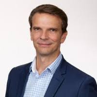 Josh Jinks's Instagram, Twitter & Facebook