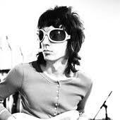 Jeff Wootton's Instagram, Twitter & Facebook