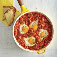 Eggs Poached In Tomato Sauce With Garlic Cheese Toasts Myrecipes Com Egg Recipes For Dinner Easy Egg Recipes Cooking Dinner