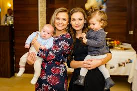 Pentru alte poze rasfoiti si paginile anterioare! Vlad Stefan Fotograf Botez Cluj Visual Stories Fotografii De Familie Portret Si Boudoir