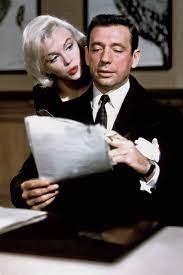 (re) découvrez ses plus belles chansons sans plus attendre. Yves Montand And Marilyn Monroe The Perfect Pair On The Set Of Let S Make Love Vogue Paris