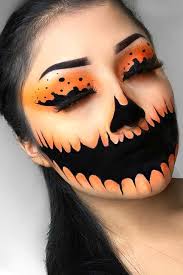 See more ideas about halloween makeup, makeup, halloween. Newest Halloween Makeup Ideas To Complete Your Look See More Halloween Explore Pinterest Halloween Clownsmink Halloweendrakter Halloweendekoration
