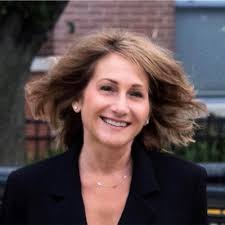 Record collectors know that there are websites out there dedicated to rare  vintage vinyl.