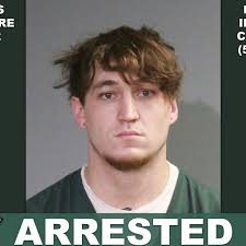 Authorities arrest southern Oregon couple for child sex crimes, searching  for other underage victims