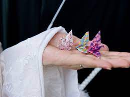 We did not find results for: Japanese Unity Ceremony Of Folding 1 000 Wedding Paper Cranes