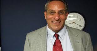 Lee School Committee picks an interim superintendent