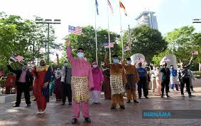 Jadi, bila anda ingin dikatakan sebagai manfaat zakat adalah selain membantu perkembangan perekonomian negara, zakat juga bisa. Bernama Warga Kerja Bernama Diseru Amal Lima Prinsip Rukun Negara