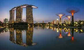 Singapur'da para birimi olarak singapur doları kullanılıyor. Singapur Stress Buster