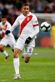 News Photo Paolo Guerrero Of Peru Controls The Ball During Paolo Guerrero Guerrero Paolo
