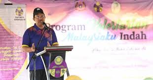 Dalam perkhidmatan awam sentiasa ada penyertaan negeri dalam penyediaan perkhidmatan, walaupun secara tidak langsung. Kerajaan Tetapkan Kpi Untuk Ksu Kp Gerakkan Ekonomi Negara
