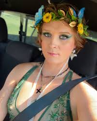 I love how I get to express my inner witch at Ren Faires.