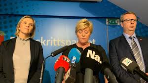 Kunnskapsminister guri melby (v) og helseminister bent høie (h) deltar. Frp Regjeringen Frp Gar Ut Av Regjeringen Dette Fikk Begeret Til A Renne Over