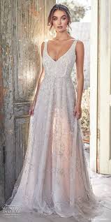 Also known as a column, it tends to hug the bust, waist and hips which adds length to petite figures. Anna Campbell 2020 Wedding Dresses Lumiere Bridal Collection Wedding Inspirasi