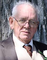 Elwood Lewlyn Lippert Obituary