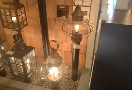 Hinkley shelter collection transitional one light small outdoor wall mount, buckeye bronze. Best Outdoor Onion Lights Norwell Hinkley And Northeast Lantern