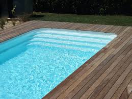 Prix pose liner piscine 8x4. Piscine Coque 7x3 Pret A Plonger Prix Pose Comprise Sur Le 84