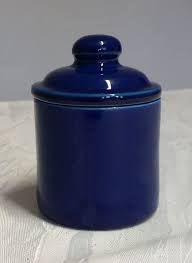 Vorratsbehalter Vorratsdose Marmeladenglas Keramik Mit Deckel Blau Massiv Verkaufe Einen Kleinen Vorratsbehalter Aus Keramik Farbe Blau Dose Deckel Behalter