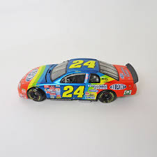 .for nascar drivers, newer car technologies may soon force these older drivers out of the sport nascar series: Jeff Gordon 1999 Nascar No 24 Action Monte Carlo Racecar