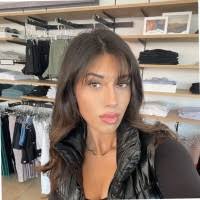 100+ "Vuoso" profiles