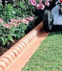 Soil stays warmer in the early spring and fall, and cooler in the summer. Scenery Solutions Lek Cir Composite Wood Garden Edging 1000 Images About Gardens On Pinterest Garden Borders