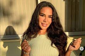 Milla jasmine prend en outre part à de nombreuses séances photo, plus particulièrement en tant que modèle lingerie. A4nw3vc9ohu9gm