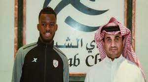 تمكن الطاقم الطبي للمنتخب السعودي من إنقاذ اللاعب حسان تمبكتي بعد تعرضه لإصابة خطيرة خلال مباراة الأخضر السعودي أمام نظيره… Ø£Ø®Ø¨Ø§Ø± Ø§Ù„Ø´Ø¨Ø§Ø¨ ÙŠÙ…Ø¯Ø¯ Ø¹Ù‚Ø¯ Ø­Ø³Ø§Ù† ØªÙ…Ø¨ÙƒØªÙŠ Ù„Ù…ÙˆØ³Ù… Ø¥Ø¶Ø§ÙÙŠ Ø´ÙˆÙˆØª