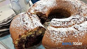 Ciambella ciambellone ciambellone bicolore ricetta semplice by real espresso. Ciambella Bicolore Vaniglia E Cacao Soffice Merenda