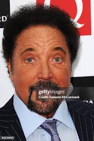 1,075 Tom Cormack Photos & High Res Pictures