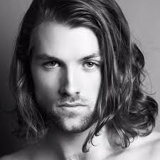 Somewhere in between short and long, these medium length hairstyles for men are just right. 75 Best Shoulder Length Hairstyles For Men In 2021